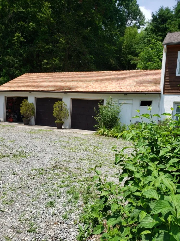 Slide of S R General Contractor