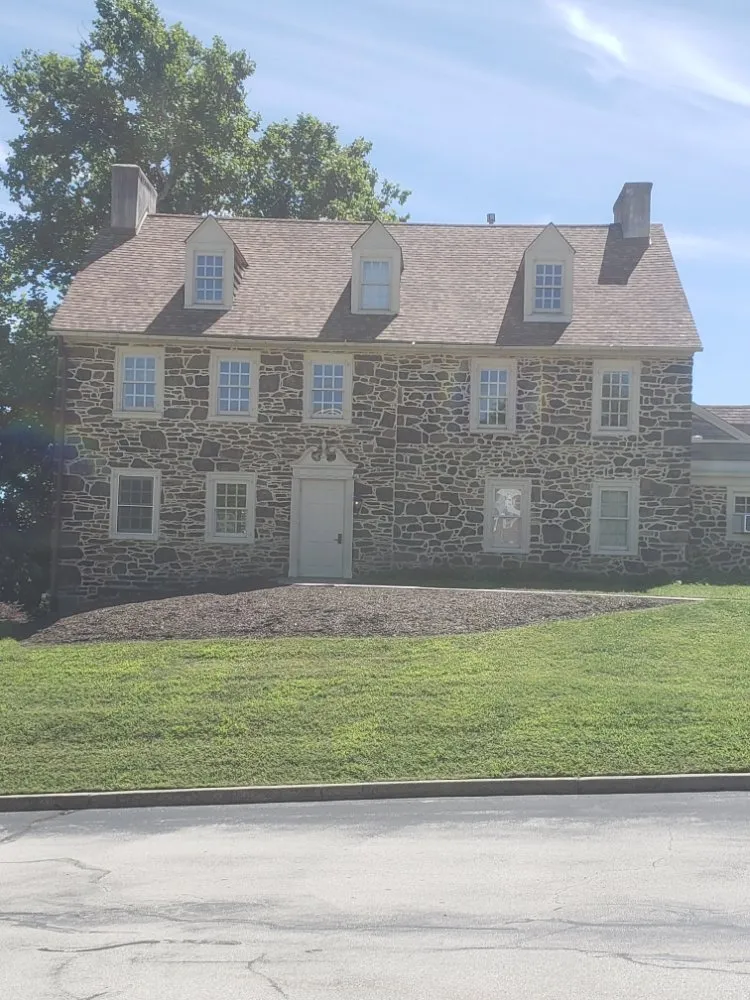 Slide of S R General Contractor