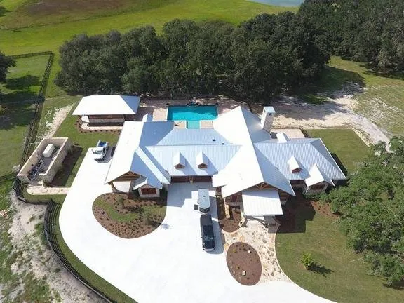 Slide of Sack Roofing