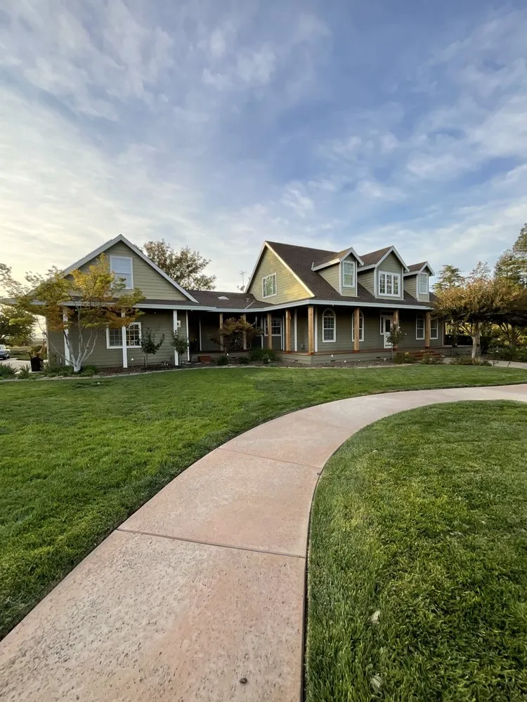 Slide of Sacramento Valley Roofing and Gutters