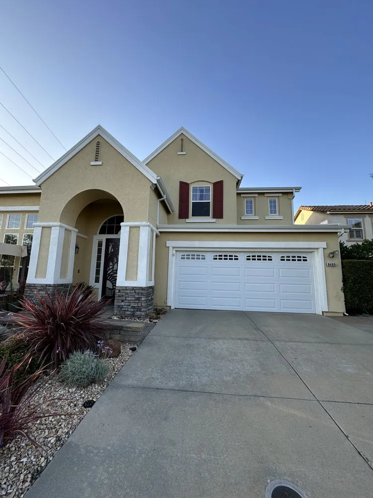 Slide of Sacramento Valley Roofing and Gutters