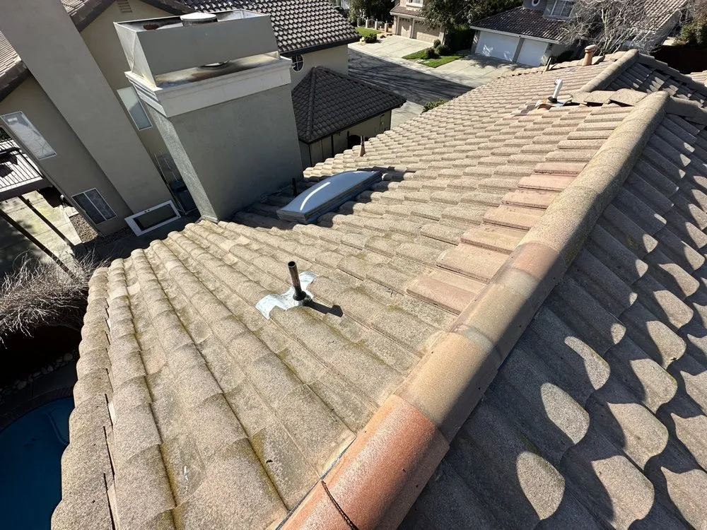 Slide of Sacramento Valley Roofing and Gutters