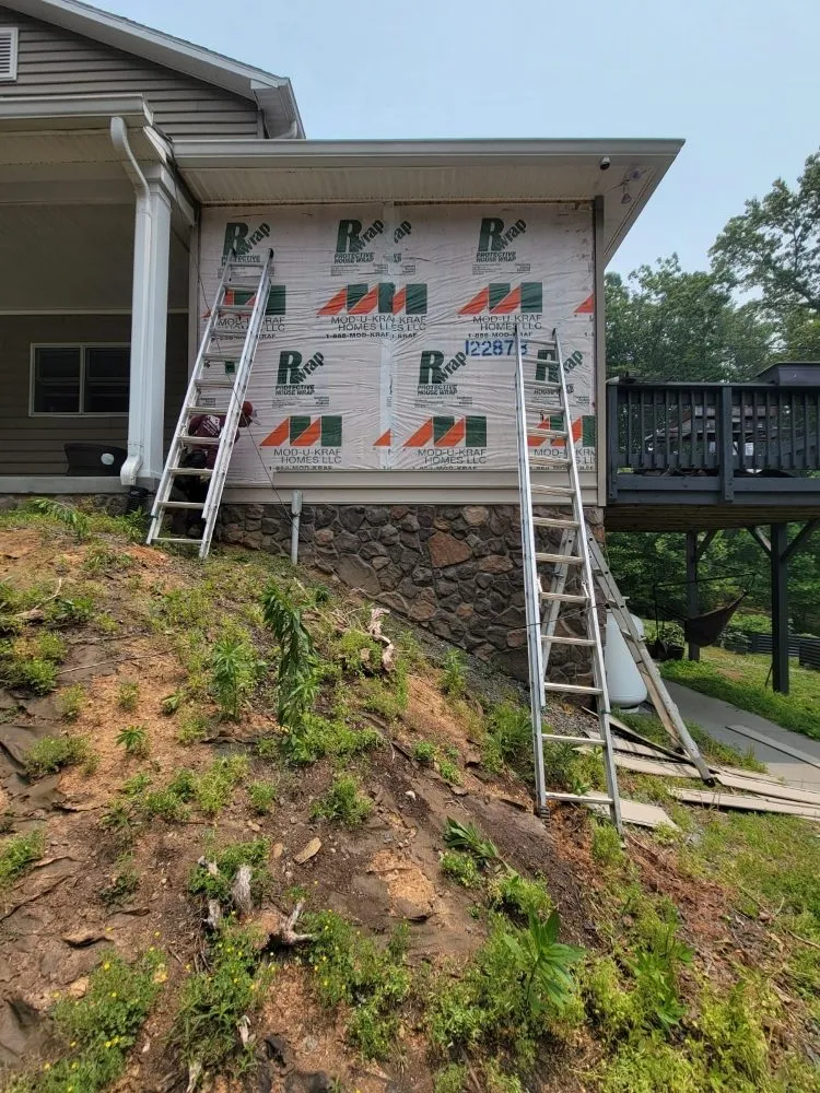 Slide of Sacul Exteriors