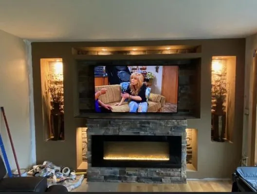 Sadlocha Superior Structures