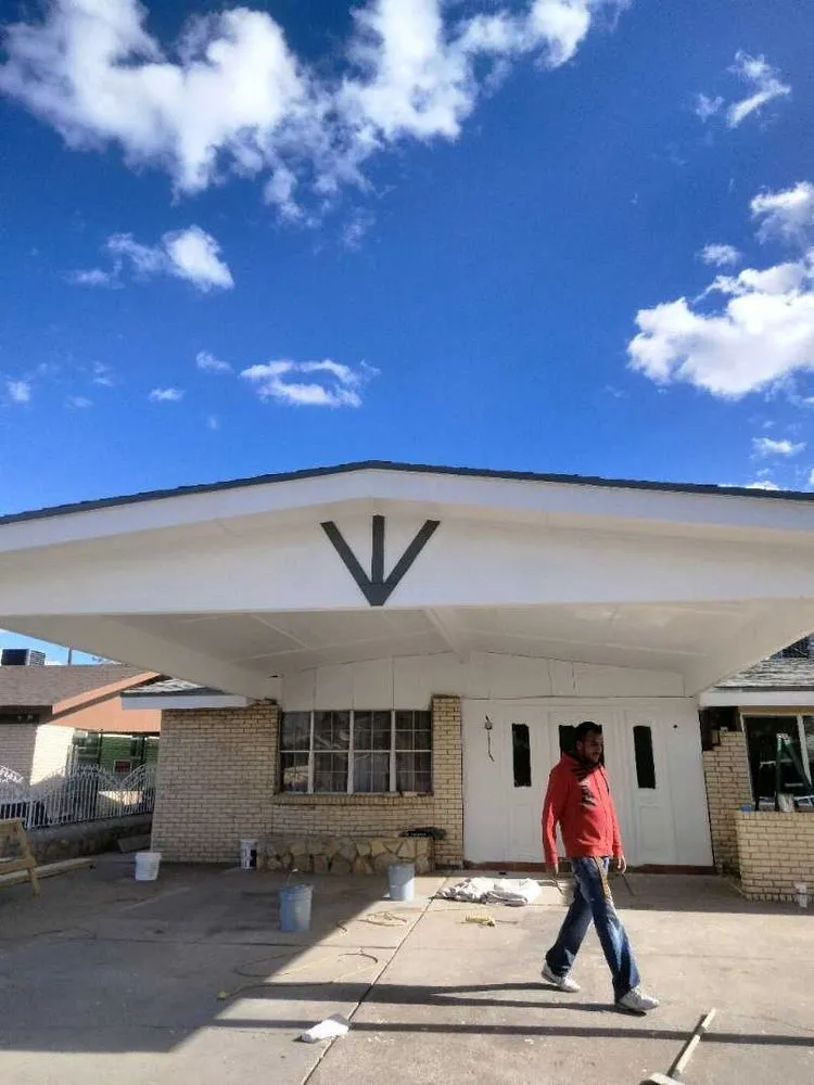 Slide of Saenz construction