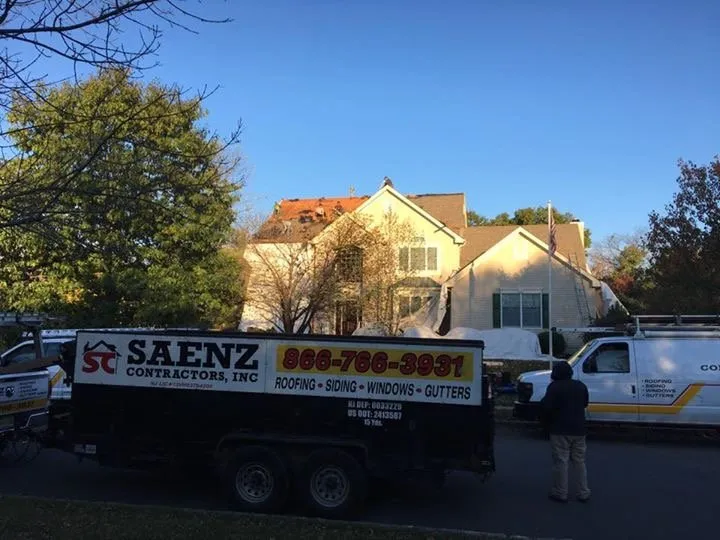 Slide of Saenz Contractors