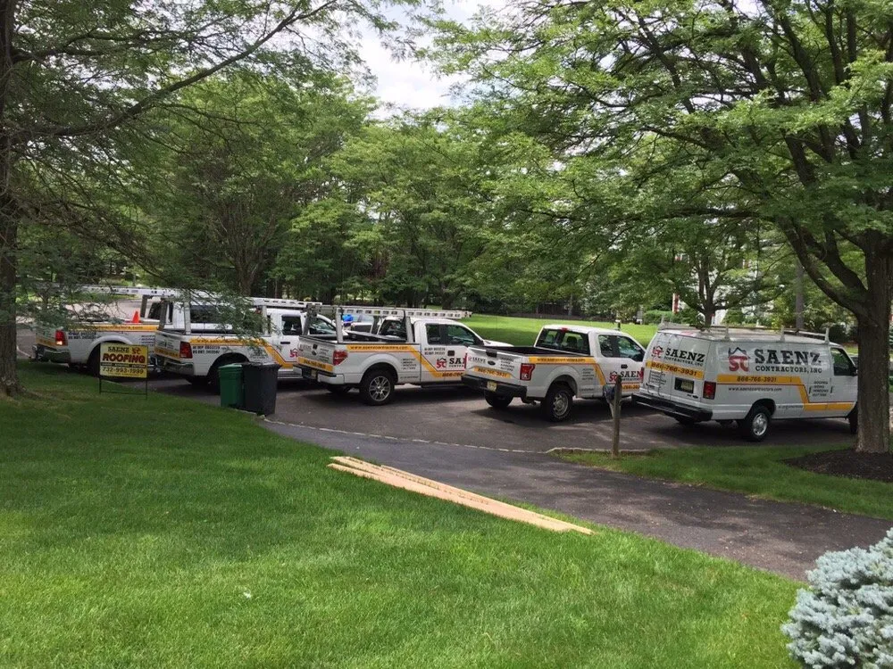 Slide of Saenz Contractors