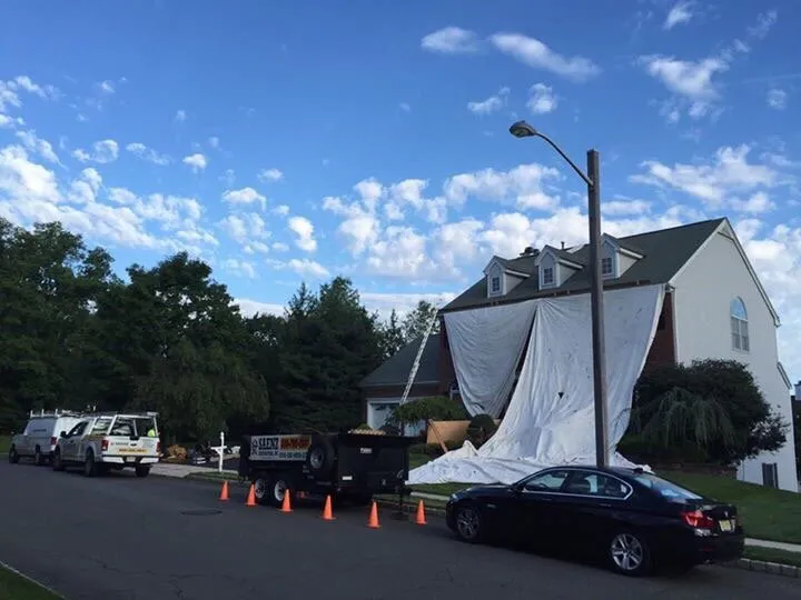 Slide of Saenz Contractors