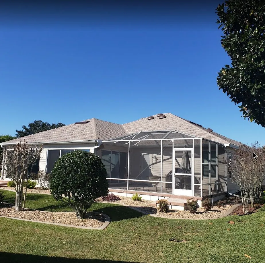Reliable residential roofing service for homes in Oxford, FL by Safe and Sound Roofing