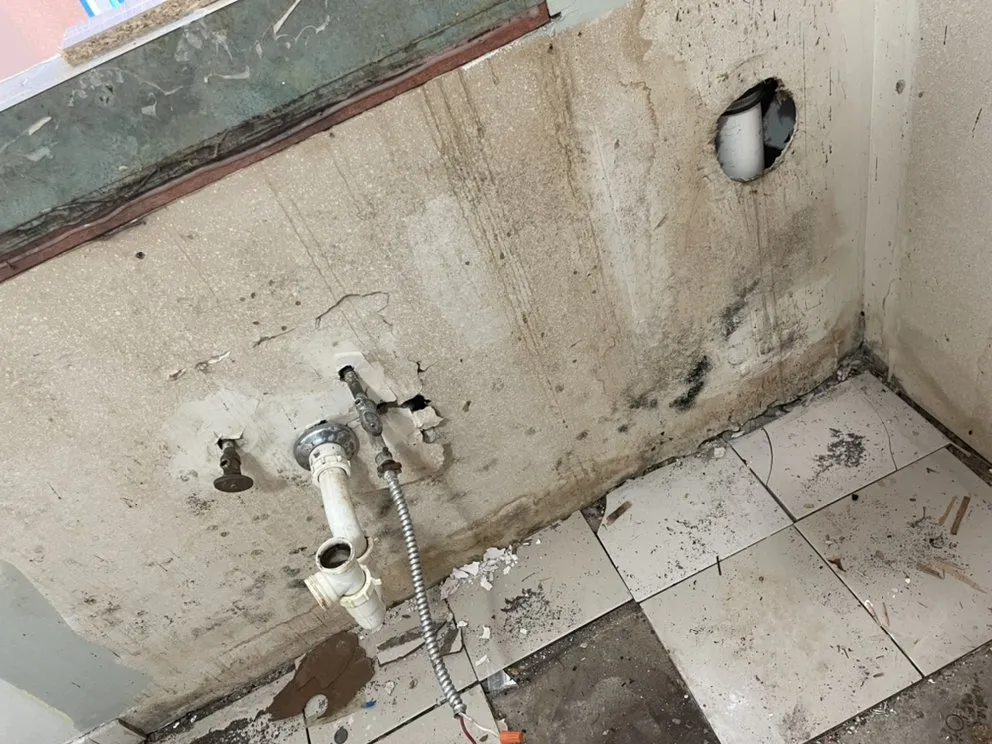 Slide of SafePro Restoration