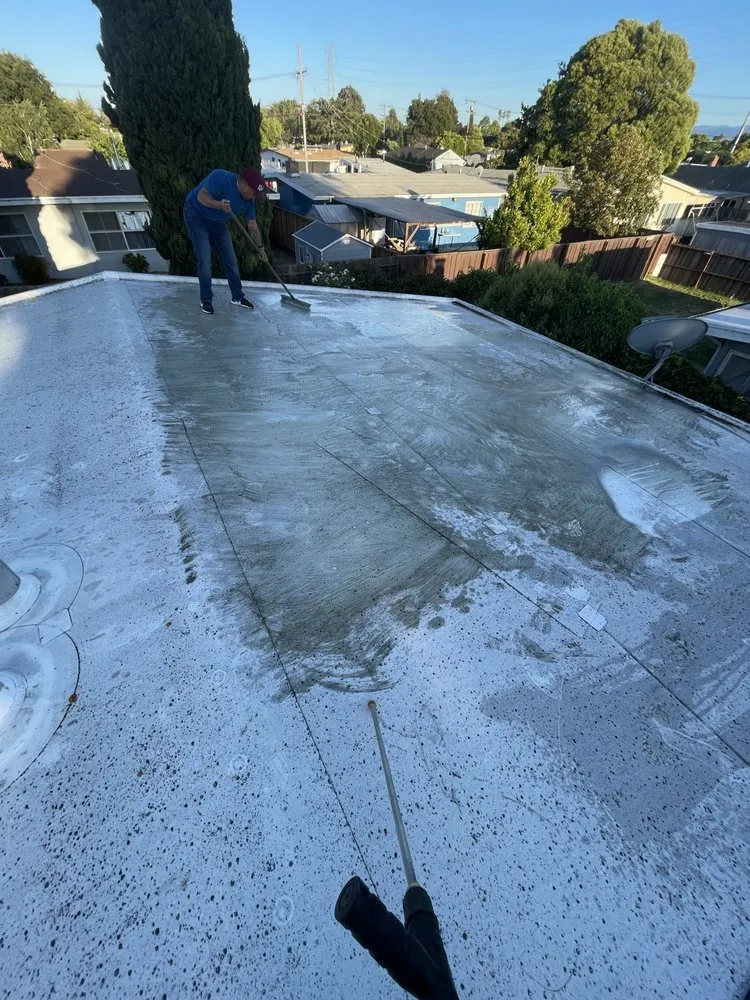 Slide of Sahagun Roofing