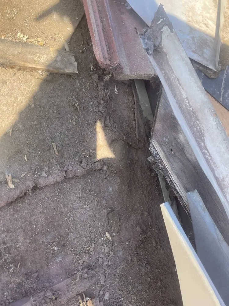 Slide of Sahagun Roofing