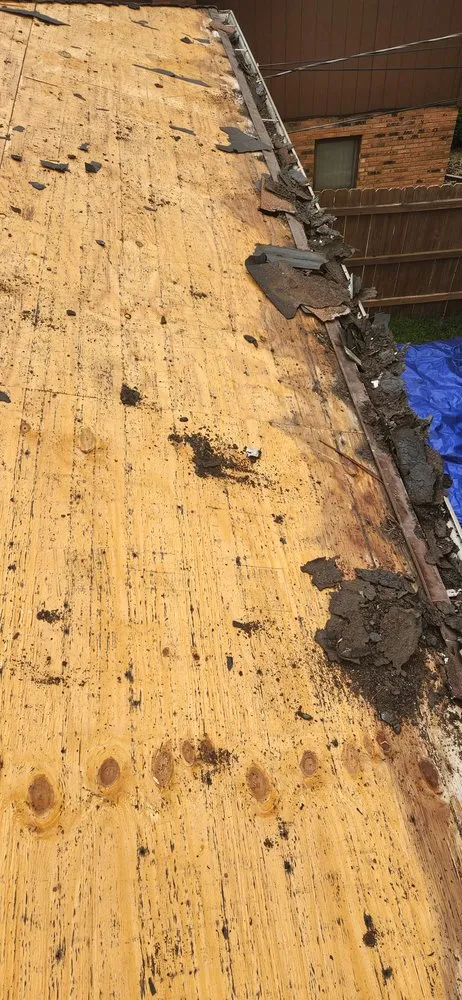 Slide of Sal Roofing & Restoration