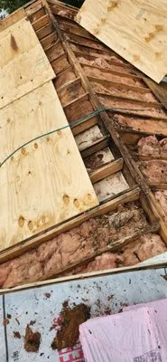 Sal Roofing & Restoration Logo