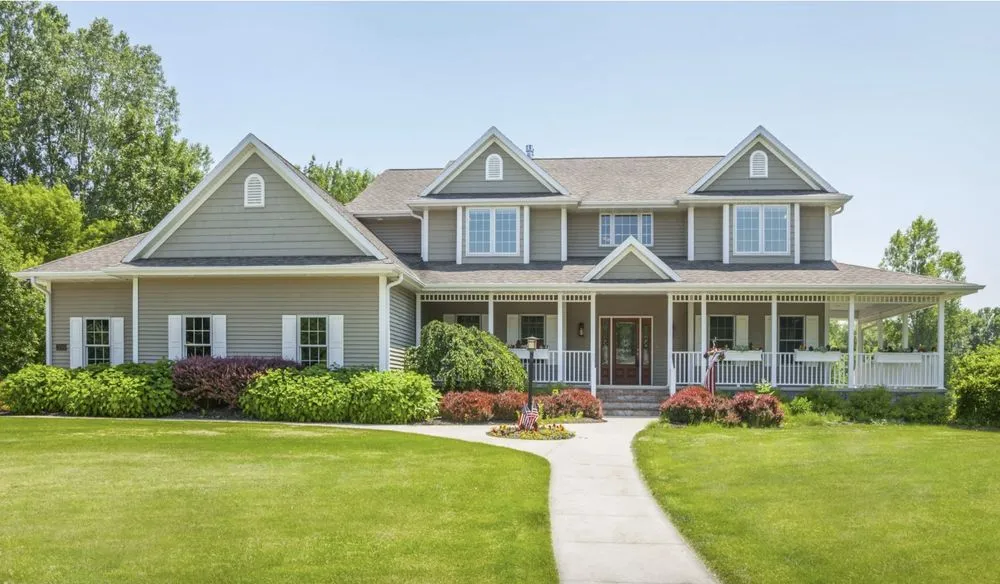 Slide of Sal Vitale The Roof Doctor