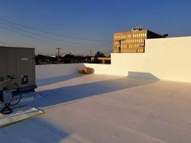 Slide of Salas Construction & Roofing