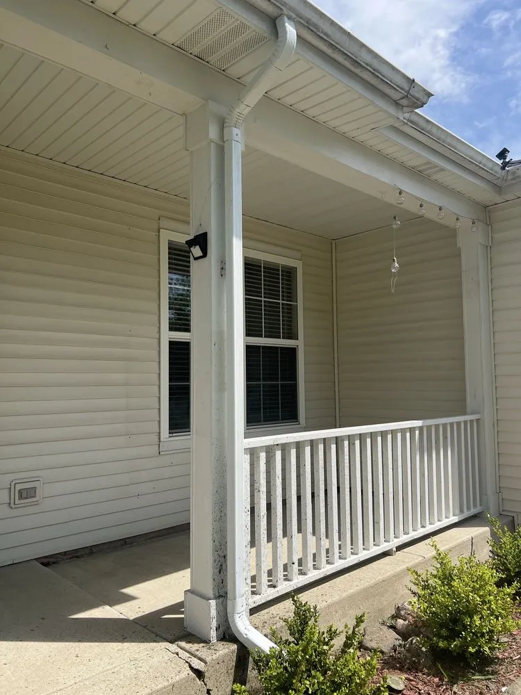 Slide of Salas' Roofing Contractors