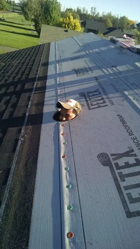 Slide of Salazar General Construction