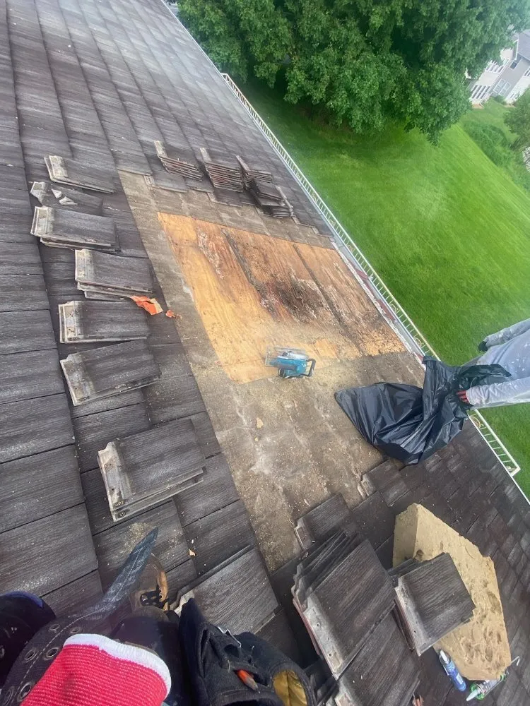 Slide of Salazar Roofing