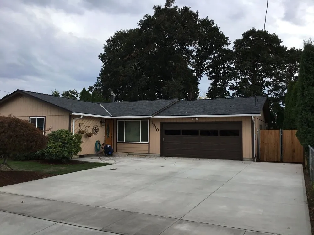 Slide of Salem Oregon Gutter Service