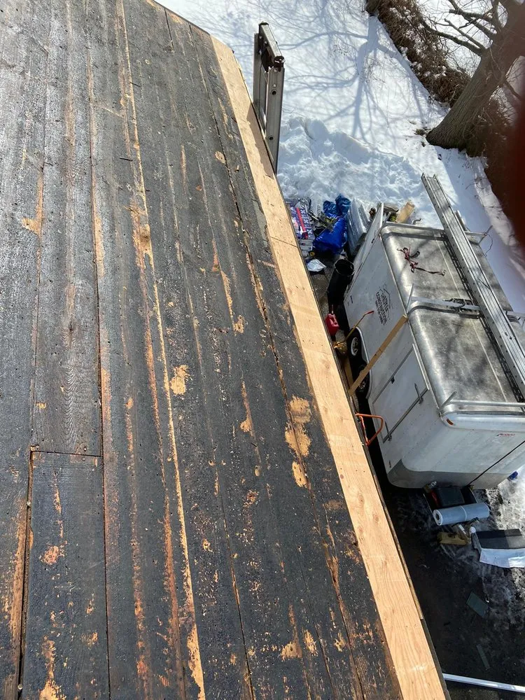 Slide of Salfa House