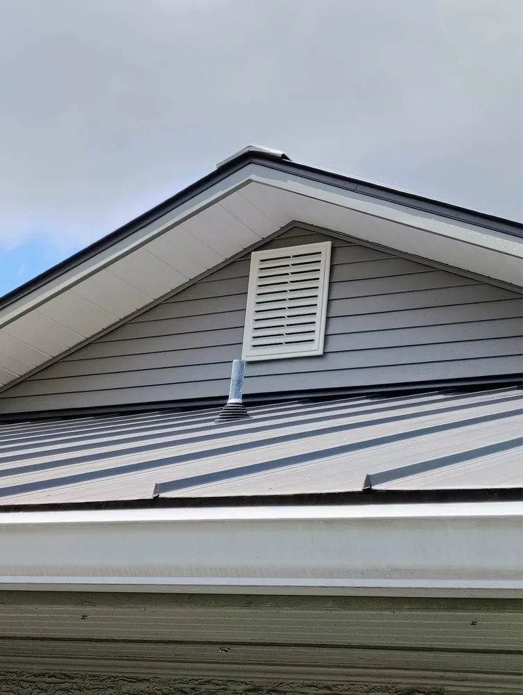 Slide of Salgado's General Contractor