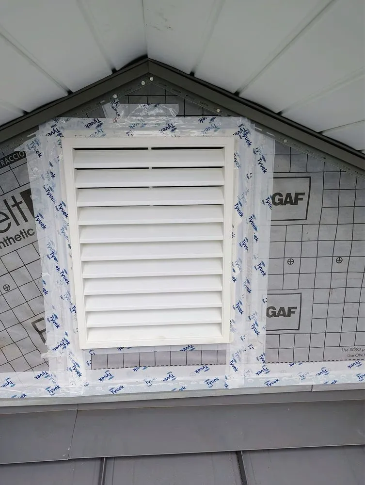 Slide of Salgado's General Contractor