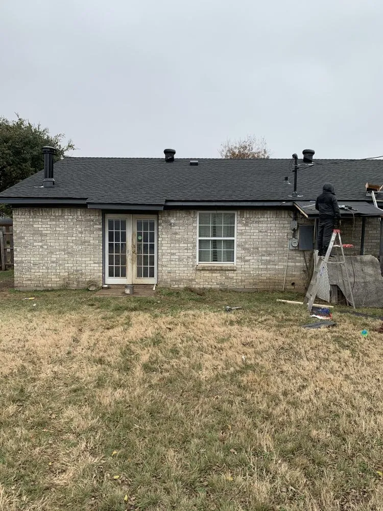 Slide of Salinas Roofing Construction