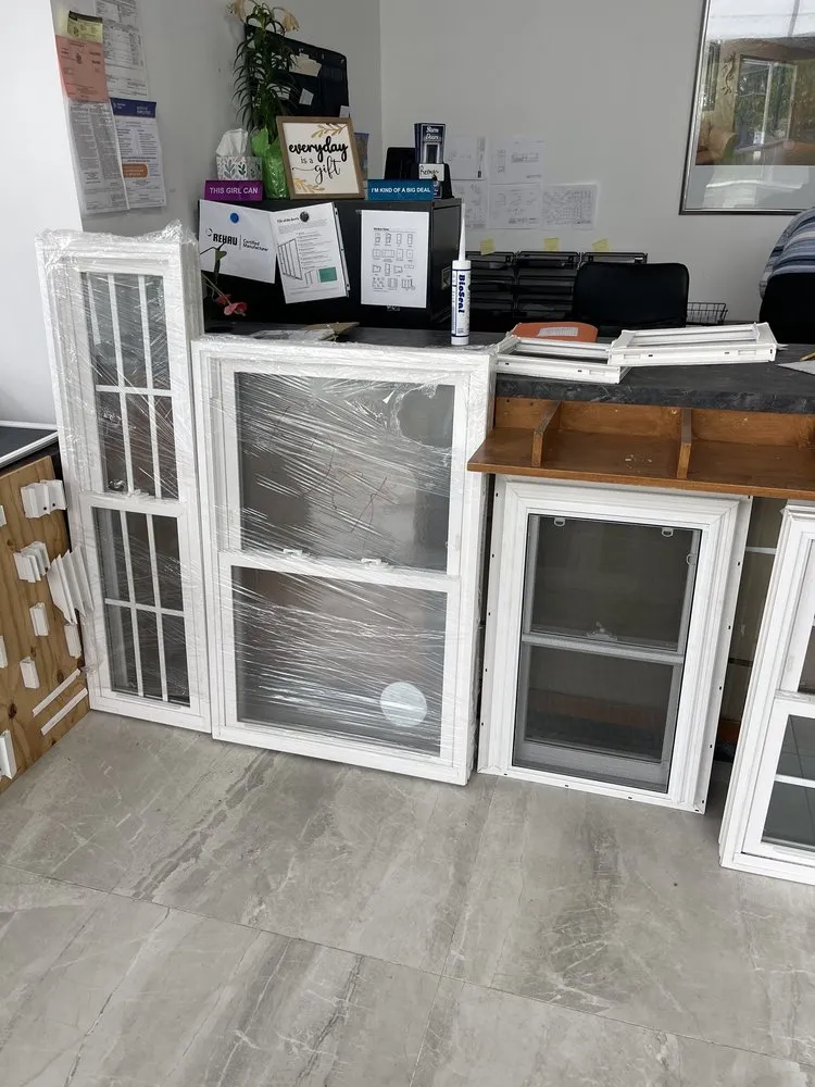 Slide of Salonica Quality Products