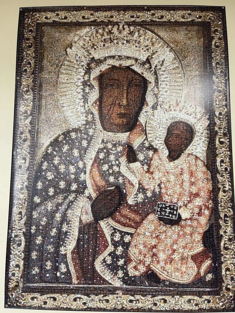 Slide of Salonica Quality Products