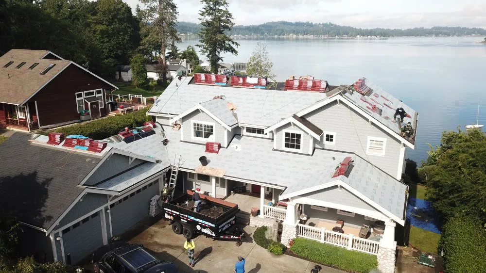 Slide of Sal's Roofing