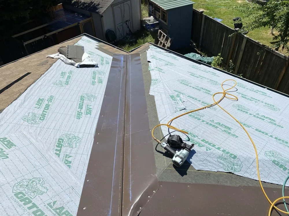 Slide of Sal's Roofing