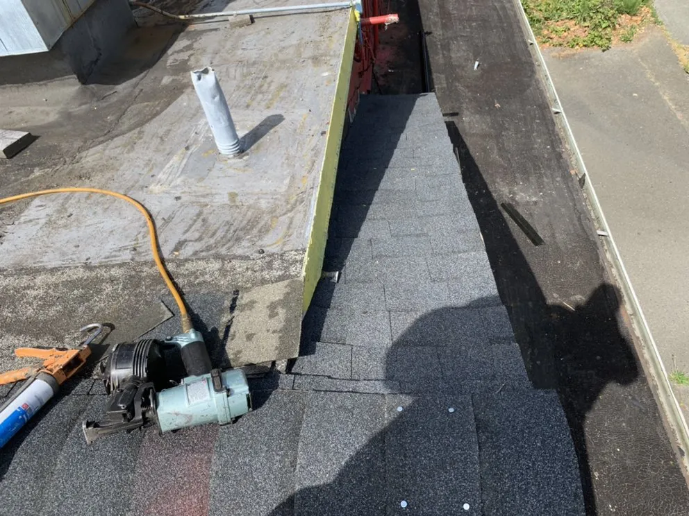 Slide of Sal's Roofing