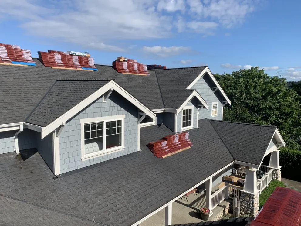 Slide of Sal's Roofing