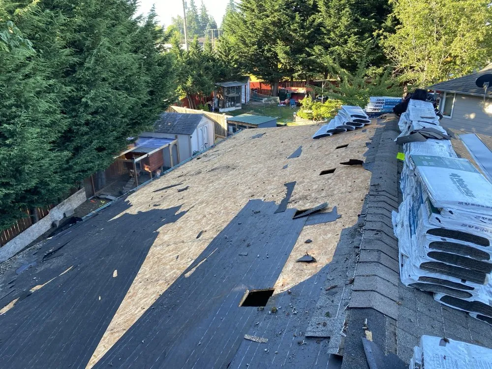 Slide of Sal's Roofing