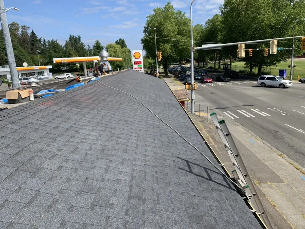 Slide of Sal's Roofing