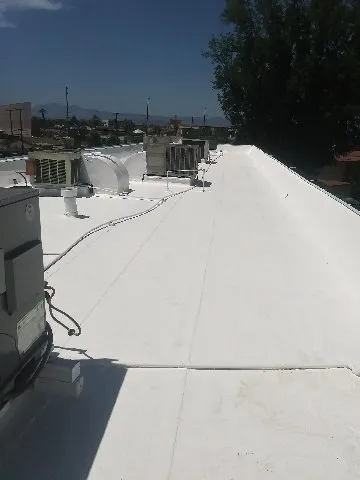 Slide of Sal's Roofing