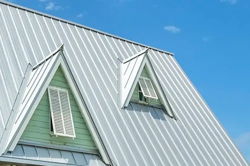 Salt Roofing - Daytona Beach Logo