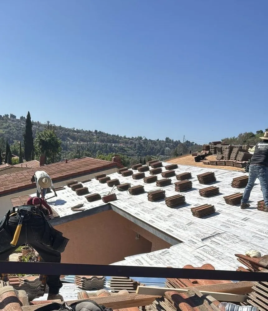 Slide of Saltaire Contractors