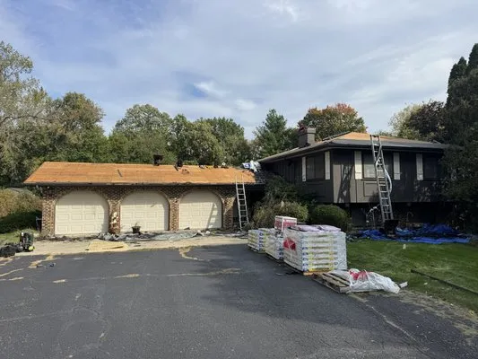 Saltsider Construction Logo