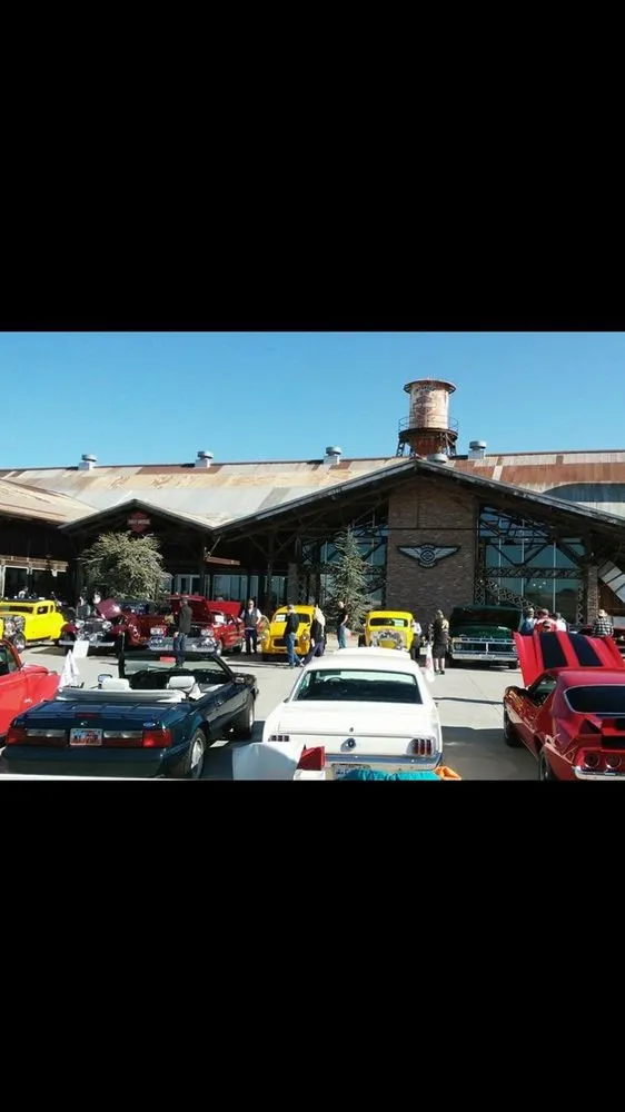 Slide of Salty Peaks RV Repair and Restoration