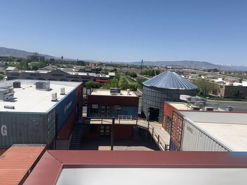 Slide of Salty Peaks RV Repair and Restoration