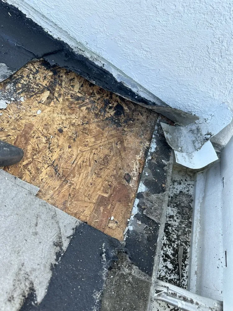 Slide of Salvo Roofing