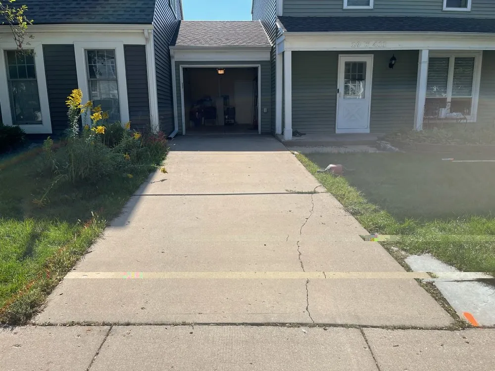 Slide of SAMA Construction Services