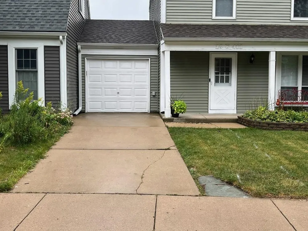 Slide of SAMA Construction Services