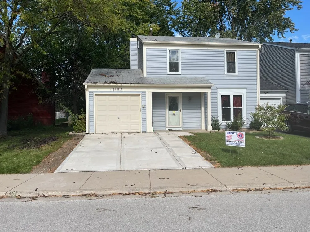 Slide of SAMA Construction Services