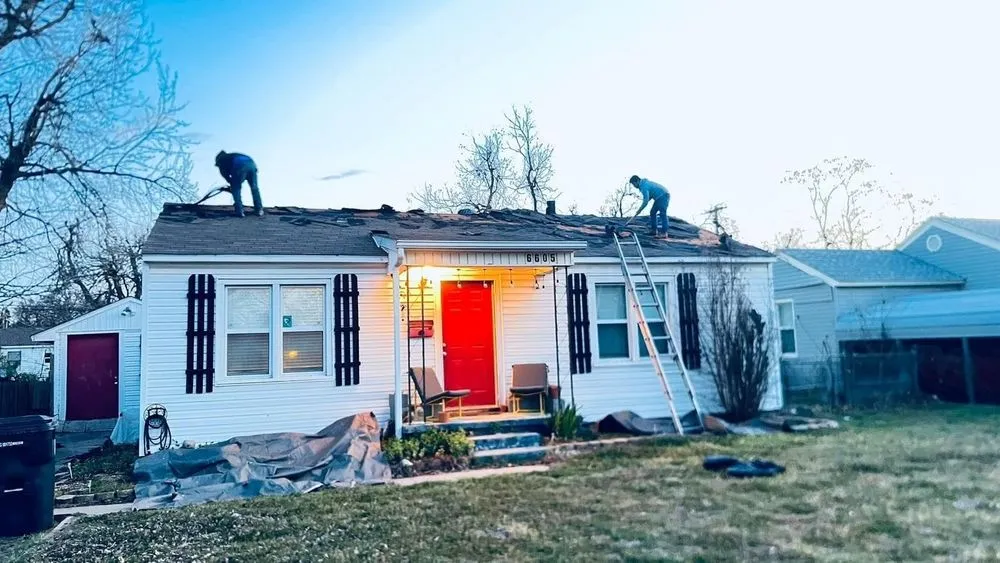 Slide of Samaria Roofing