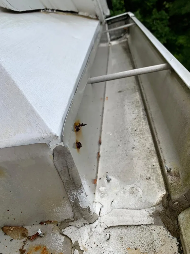 Slide of Same Day Gutter Services