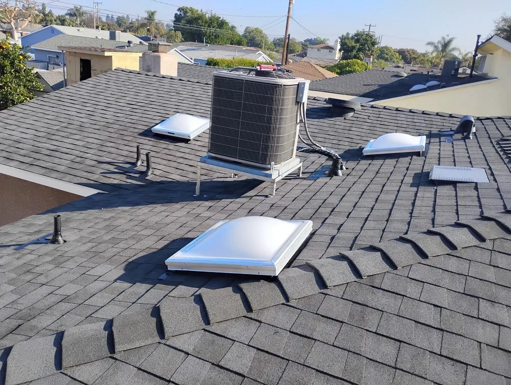 Slide of Sam's Roofing Co