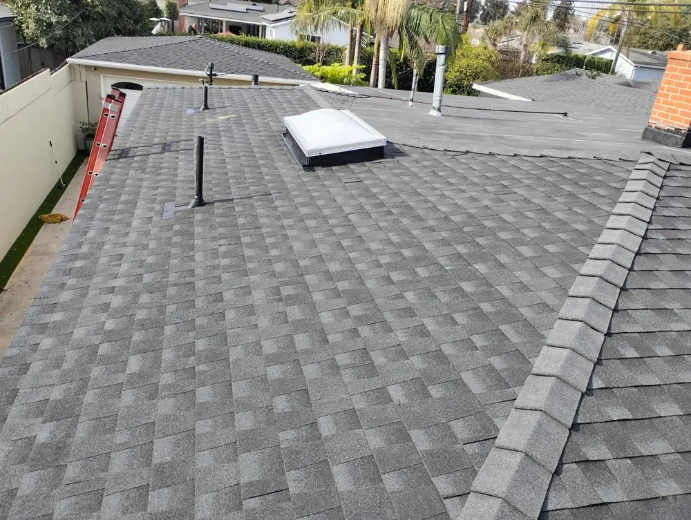 Slide of Sam's Roofing Co